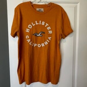 Hollister Mustard Yellow Embroidered Short Sleeve T-Shirt Sz M Y2K Twee Festival